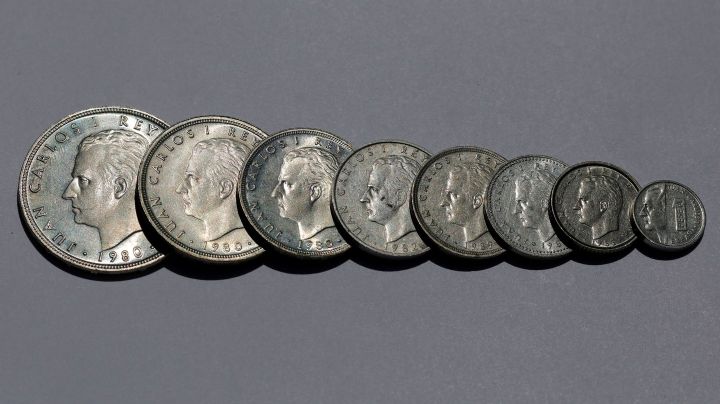 Descubre la milagrosa moneda de 100 pesetas de la década del 60 con la que puedes comprar entradas para ver a Luis Miguel en Murcia