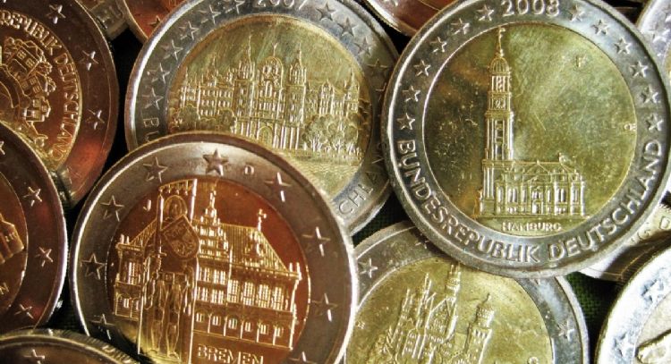 ¡Conoce la historia de la Fascinante Moneda de 2 Euros del Vaticano 2006 de la Guardia Suiza, Valorada en 295 Euros!