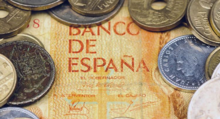 ¿Oculta en tus bolsillos? Descubre la Moneda de 50 Pesetas de los años 90, una joya que puede valer 1500 Euros y un paseo por Barcelona