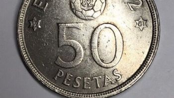 ¿En tu caja fuerte? La Milagrosa Moneda de 50 pesetas de los años 80, una pieza que puede brindarte 140 Euros y un paseo por Oviedo y Guijón