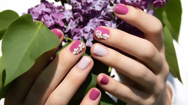 Diseños de uñas que no te puedes perder: Los colores que te harán triunfar en el verano