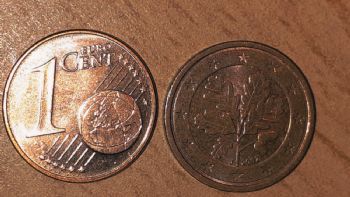 Revisa tu viejo sofá: Esta moneda de 1 céntimo de euro del 2002 podría valer 50.000 euros y un viaje de lujo por Alemania