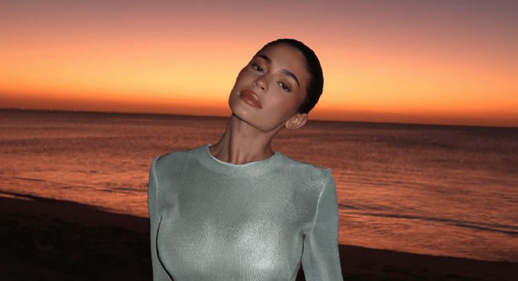 Desde Las Bahamas, Kylie Jenner lució la Microbikini más inusual que ha conquistado a sus seguidores