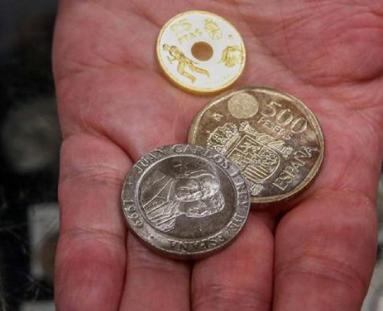 La Milagrosa Moneda de 25 Pesetas de Melilla, una Joya Numismática que puede valer 1000 Euros y un viaje a Girona